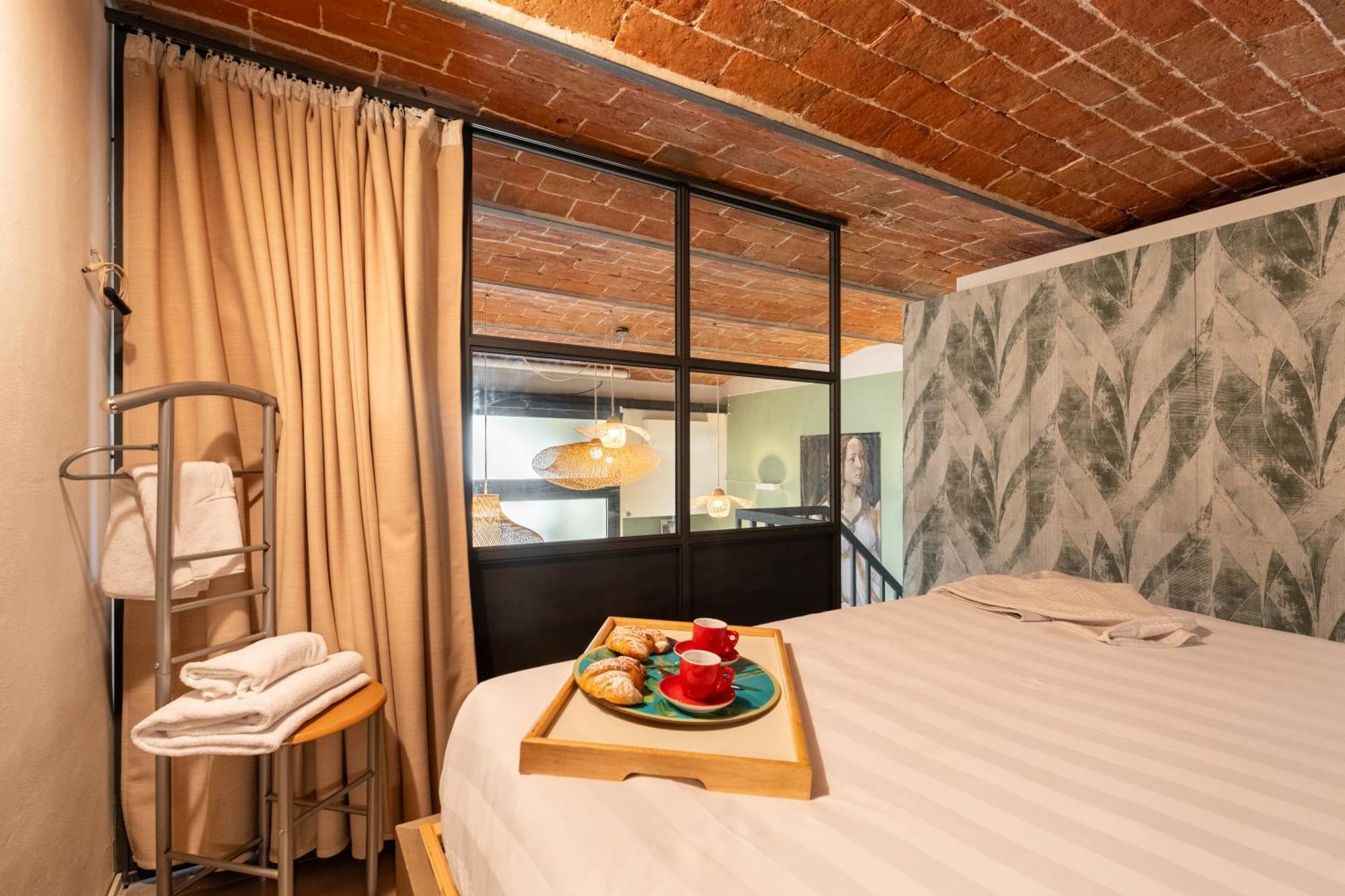 Via Cimabue 8B - Florence Charming Apartments - Metropolitan Loft In Florence - 20 Minute Walk To City Center - Excellent Base For Exploring - Less Than 5 Minute Walk To The Supermarket - Amazing Bakery On The Corner Kültér fotó