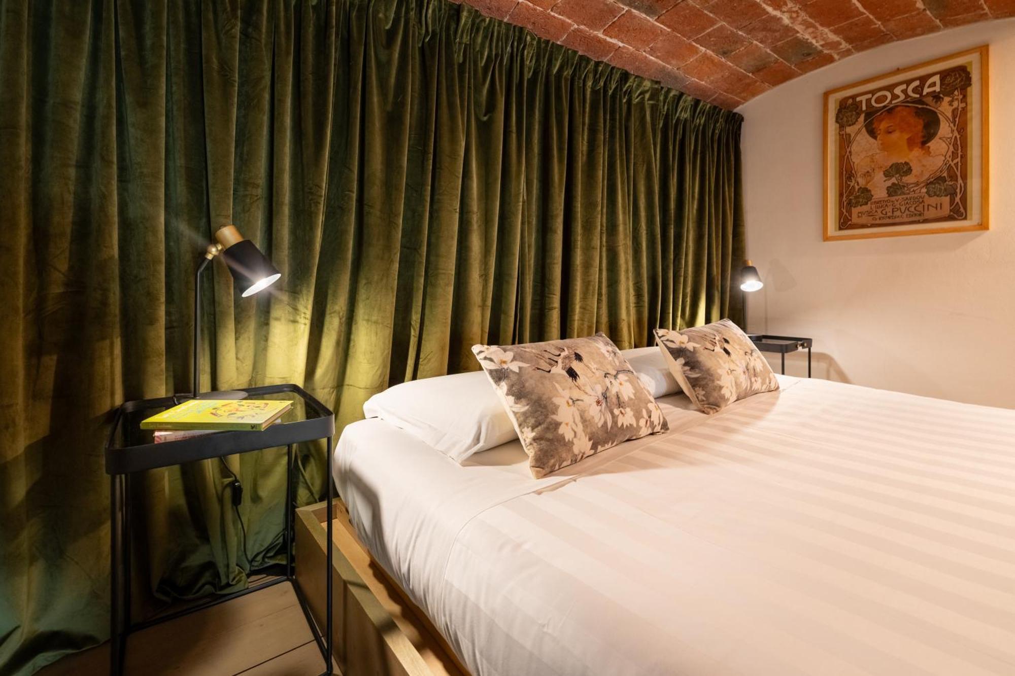 Via Cimabue 8B - Florence Charming Apartments - Metropolitan Loft In Florence - 20 Minute Walk To City Center - Excellent Base For Exploring - Less Than 5 Minute Walk To The Supermarket - Amazing Bakery On The Corner Kültér fotó