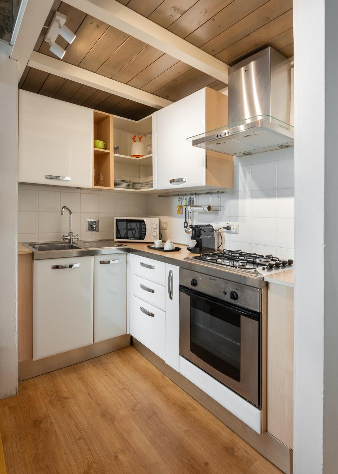 Via Cimabue 8B - Florence Charming Apartments - Metropolitan Loft In Florence - 20 Minute Walk To City Center - Excellent Base For Exploring - Less Than 5 Minute Walk To The Supermarket - Amazing Bakery On The Corner Kültér fotó